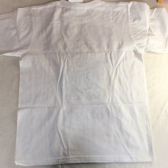 Free with Bundle Only Kids or Adult Short Sleeve T-shirt Youth Size Small - Picture 5 of 7